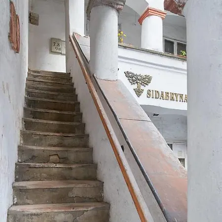 Exclusive Studio In Old Town *